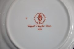 ROYAL CROWN DERBY ROYAL PINXTON ROSES A1155 -  SALAD PLATE    .....   http://jaapiesfinechinastore.com