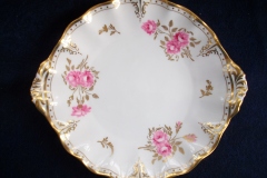 ROYAL CROWN DERBY ROYAL PINXTON ROSES A1155 -  CAKE SERVING PLATE   .....   https://www.jaapiesfinechinastore.com