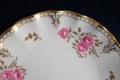 ROYAL CROWN DERBY ROYAL PINXTON ROSES A1155 -  CAKE SERVING PLATE   .....   http://jaapiesfinechinastore.com