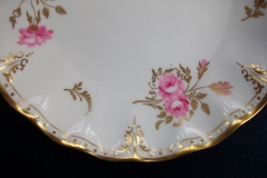 ROYAL CROWN DERBY ROYAL PINXTON ROSES A1155 -  CAKE SERVING PLATE   .....   https://www.jaapiesfinechinastore.com