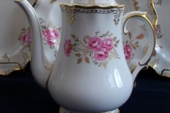 ROYAL CROWN DERBY ROYAL PINXTON ROSES A1155 -  COFFEE POT & LID    5 CUPPER  .....   http://jaapiesfinechinastore.com