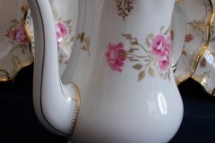 ROYAL CROWN DERBY ROYAL PINXTON ROSES A1155 -  COFFEE POT & LID    5 CUPPER  .....   http://jaapiesfinechinastore.com