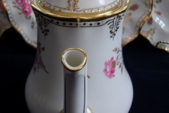 ROYAL CROWN DERBY ROYAL PINXTON ROSES A1155 -  COFFEE POT & LID    5 CUPPER  .....   https://www.jaapiesfinechinastore.com