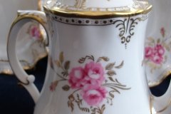 ROYAL CROWN DERBY ROYAL PINXTON ROSES A1155 -  COFFEE POT & LID    5 CUPPER  .....   http://jaapiesfinechinastore.com