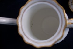 ROYAL CROWN DERBY ROYAL PINXTON ROSES A1155 -  COFFEE POT & LID    5 CUPPER  .....   http://jaapiesfinechinastore.com