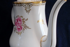 ROYAL CROWN DERBY ROYAL PINXTON ROSES A1155 -  COFFEE POT & LID    5 CUPPER  .....   https://www.jaapiesfinechinastore.com