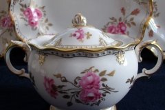 ROYAL CROWN DERBY ROYAL PINXTON ROSES A1155 -  COVERED SUGAR BOWL  .....   http://jaapiesfinechinastore.com