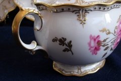 ROYAL CROWN DERBY ROYAL PINXTON ROSES A1155 -  COVERED SUGAR BOWL  .....   http://jaapiesfinechinastore.com