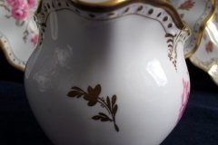 ROYAL CROWN DERBY ROYAL PINXTON ROSES A1155 -  CREAMER  10oz   .....   http://jaapiesfinechinastore.com