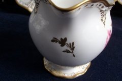 ROYAL CROWN DERBY ROYAL PINXTON ROSES A1155 -  CREAMER  10oz   .....   http://jaapiesfinechinastore.com