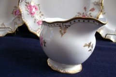 ROYAL CROWN DERBY ROYAL PINXTON ROSES A1155 -  CREAMER  10oz   .....   http://jaapiesfinechinastore.com