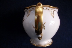 ROYAL CROWN DERBY ROYAL PINXTON ROSES A1155 -  CREAMER  10oz   .....   https://www.jaapiesfinechinastore.com