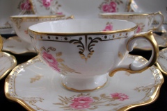 ROYAL CROWN DERBY ROYAL PINXTON ROSES A1155 - CUP & SAUCER   .....   https://www.jaapiesfinechinastore.com