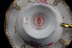 ROYAL CROWN DERBY ROYAL PINXTON ROSES A1155 - CUP & SAUCER   .....   http://jaapiesfinechinastore.com