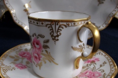 ROYAL CROWN DERBY ROYAL PINXTON ROSES A1155 - DEMI CUP & SAUCER   .....   https://www.jaapiesfinechinastore.com