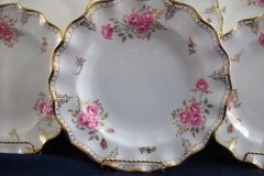 ROYAL CROWN DERBY ROYAL PINXTON ROSES A1155 -  DINNER  PLATE    .....   http://jaapiesfinechinastore.com