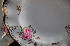 ROYAL CROWN DERBY ROYAL PINXTON ROSES A1155 -  DINNER  PLATE    .....   https://www.jaapiesfinechinastore.com