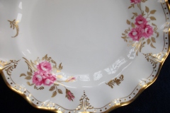 ROYAL CROWN DERBY ROYAL PINXTON ROSES A1155 -  DINNER  PLATE    .....   https://www.jaapiesfinechinastore.com