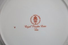 ROYAL CROWN DERBY ROYAL PINXTON ROSES A1155 -  DINNER  PLATE    .....   http://jaapiesfinechinastore.com