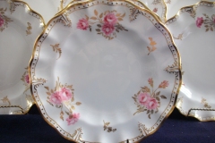 ROYAL CROWN DERBY ROYAL PINXTON ROSES A1155 -  LUNCH  PLATE    .....   https://www.jaapiesfinechinastore.com