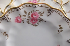 ROYAL CROWN DERBY ROYAL PINXTON ROSES A1155 -  LUNCH  PLATE    .....   https://www.jaapiesfinechinastore.com