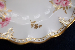 ROYAL CROWN DERBY ROYAL PINXTON ROSES A1155 -  LUNCH  PLATE    .....   https://www.jaapiesfinechinastore.com