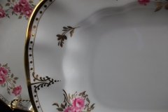 ROYAL CROWN DERBY ROYAL PINXTON ROSES A1155 -  SERVING PLATTER  13  1/8"    .....   http://jaapiesfinechinastore.com