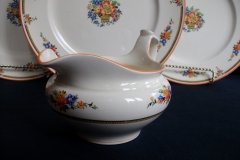 ROYAL WINTON/ GRIMWADES DUCHESS #9457-  CREAMER   .....   http://jaapiesfinechinastore.com