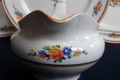 ROYAL WINTON/ GRIMWADES DUCHESS #9457-  CREAMER   .....   http://jaapiesfinechinastore.com