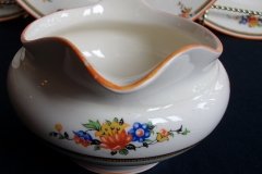 ROYAL WINTON/ GRIMWADES DUCHESS #9457-  CREAMER   .....   http://jaapiesfinechinastore.com