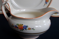 ROYAL WINTON/ GRIMWADES DUCHESS #9457-  CREAMER   .....   https://www.jaapiesfinechinastore.com