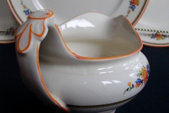 ROYAL WINTON/ GRIMWADES DUCHESS #9457-  CREAMER   .....   https://www.jaapiesfinechinastore.com