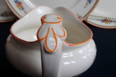 ROYAL WINTON/ GRIMWADES DUCHESS #9457-  CREAMER   .....   https://www.jaapiesfinechinastore.com