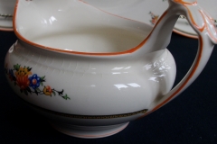 ROYAL WINTON/ GRIMWADES DUCHESS #9457-  CREAMER   .....   https://www.jaapiesfinechinastore.com