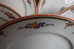 ROYAL WINTON/ GRIMWADES DUCHESS #9457- DINNER PLATE   .....   http://jaapiesfinechinastore.com