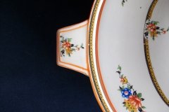 ROYAL WINTON/ GRIMWADES DUCHESS #9457-  COVERED SERVING BOWL   .....   http://jaapiesfinechinastore.com