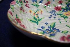 ROYAL WINTON QUEEN ANNE- ROUNDED SQUARE SWEET MEAT DISH  4 7/8"    .....   http://jaapiesfinechinastore.com