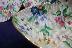 ROYAL WINTON QUEEN ANNE- SWEET MEAT DISH 5 5/8" (DIAMOND)   .....   http://jaapiesfinechinastore.com