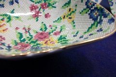 ROYAL WINTON QUEEN ANNE- SWEET MEAT DISH 5 5/8" (DIAMOND)   .....   http://jaapiesfinechinastore.com