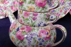 ROYAL WINTON SUMMERTIME-  MINI TEAPOT STACKING SET  ..... https://www.jaapiesfinechinastore.com