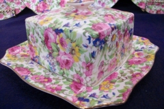 ROYAL WINTON SUMMERTIME- SQUARE COVERED BUTTER (ASCOT)   ..... https://www.jaapiesfinechinastore.com