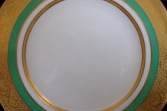ROYAL WORCESTER 3353 GREEN- BREAD & BUTTER PLATE    .....   http://jaapiesfinechinastore.com