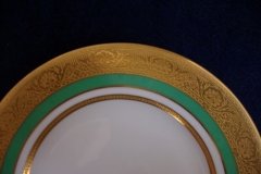 ROYAL WORCESTER 3353 GREEN- BREAD & BUTTER PLATE    .....   http://jaapiesfinechinastore.com