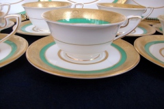 ROYAL WORCESTER 3353 GREEN- CUP &  SAUCER    .....   https://www.jaapiesfinechinastore.com