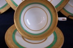 ROYAL WORCESTER 3353 GREEN- CUP &  SAUCER    .....   http://jaapiesfinechinastore.com