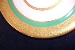 ROYAL WORCESTER 3353 GREEN- CUP &  SAUCER    .....   http://jaapiesfinechinastore.com