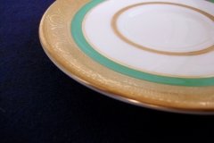 ROYAL WORCESTER 3353 GREEN- CUP &  SAUCER    .....   http://jaapiesfinechinastore.com