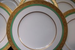 ROYAL WORCESTER 3353 GREEN- DINNER PLATE    .....   http://jaapiesfinechinastore.com