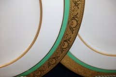 ROYAL WORCESTER 3353 GREEN- DINNER PLATE    .....   http://jaapiesfinechinastore.com