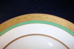 ROYAL WORCESTER 3353 GREEN- DINNER PLATE    .....   http://jaapiesfinechinastore.com